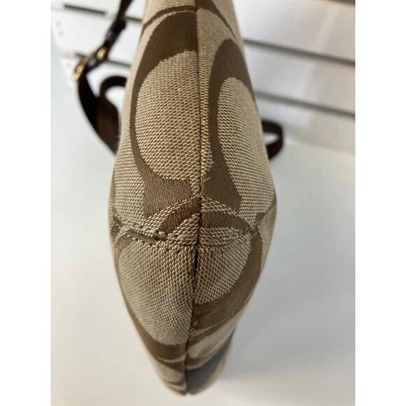 COACH F21905 MEDIUM TAN, BROWN SIGNAUTE CANVAS CROSSBODY BAG - Picture 12 of 16